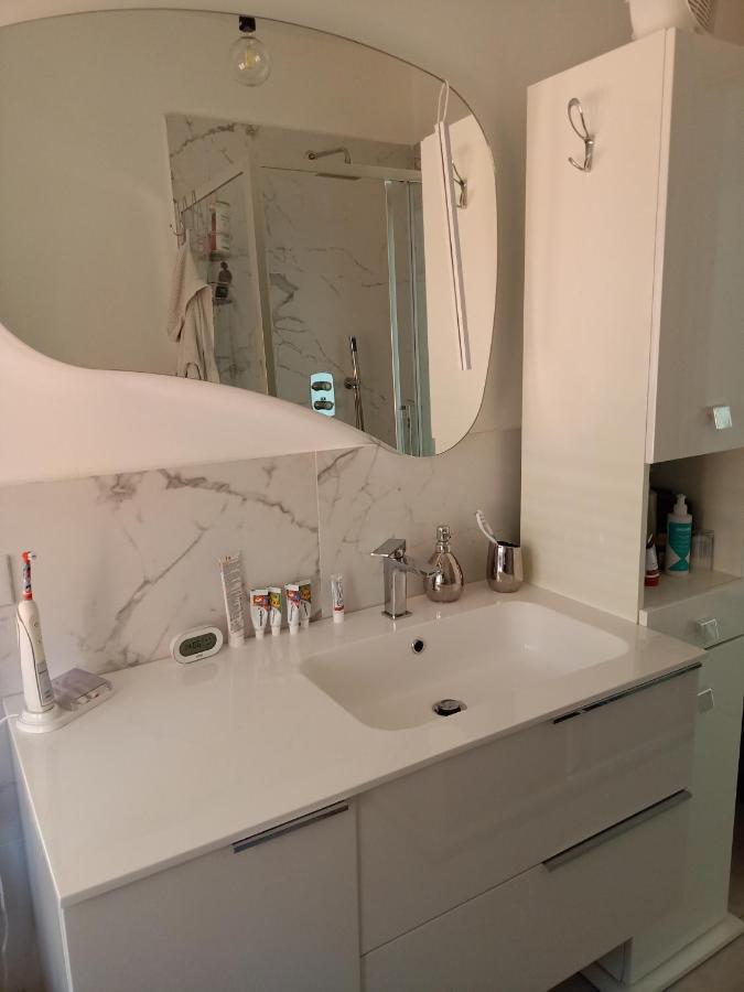 B&B La Piazzetta Vado Ligure Kültér fotó
